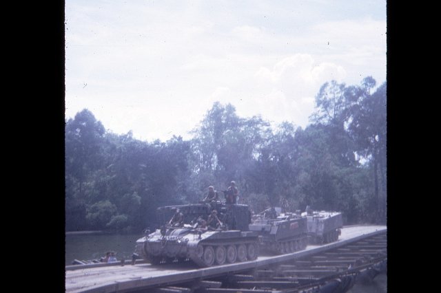 may04 River crossong point into Cambodia